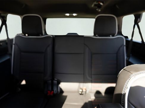 New 2026 GMC Yukon XL AT4 Ultimate w/ LPO, Floor Liner Package image 28