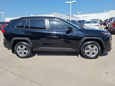 Used 2025 Toyota RAV4 XLE w/ Convenience Package AWD/4WD image 7