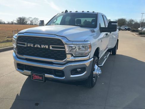 Used 2024 RAM 3500 Big Horn image 4