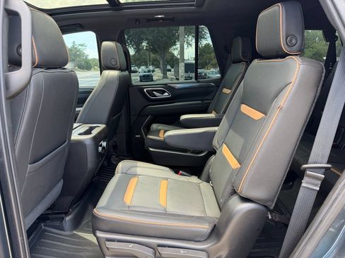 Used 2021 GMC Yukon AT4 w/ Technology Package AWD/4WD image 15