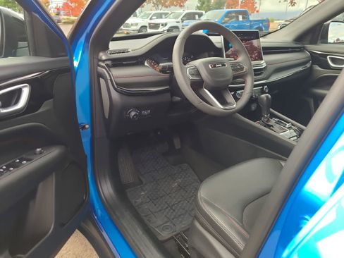 Certified 2024 Jeep Compass Trailhawk w/ Trailhawk Convenience Group image 10