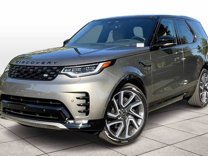New 2025 Land Rover Discovery Dynamic SE