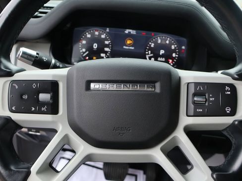 Used 2022 Land Rover Defender 110 AWD/4WD image 27
