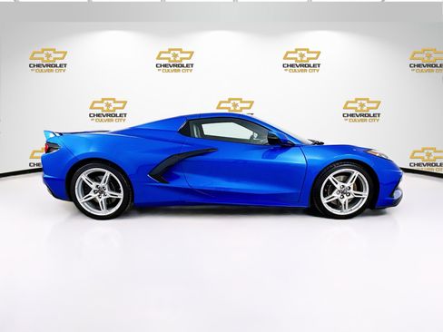 Used 2024 Chevrolet Corvette Stingray Preferred Conv w/ Z51 Performance Package RWD image 8