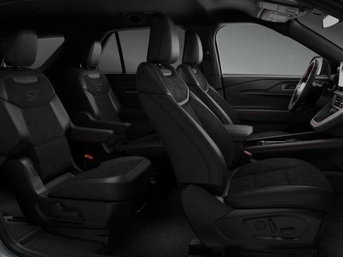New 2026 Ford Explorer ST image 42