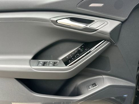 New 2025 Audi Q6 e-tron Premium Plus image 12