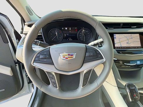 New 2025 Cadillac XT5 Premium Luxury w/ Technology Package image 11
