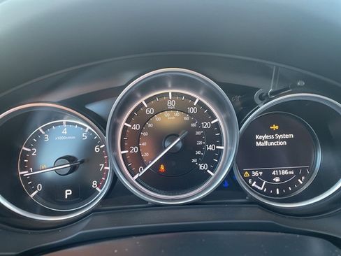 Used 2021 MAZDA CX-5 Touring image 2