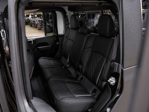 Used 2025 Jeep Gladiator Rubicon w/ Safety Group image 80