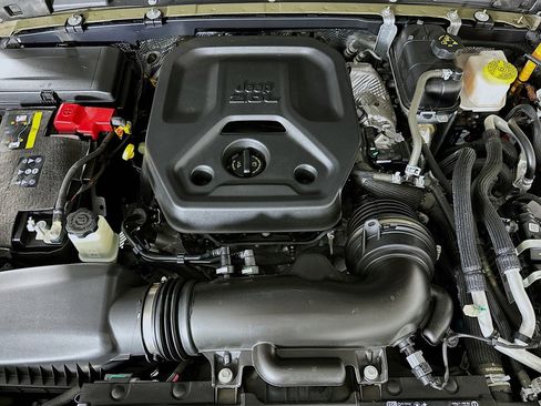 Used 2025 Jeep Wrangler Unlimited Sport S 4xe image 13