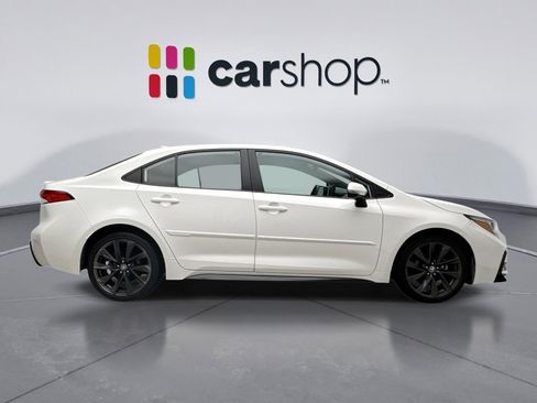 Used 2025 Toyota Corolla SE image 6