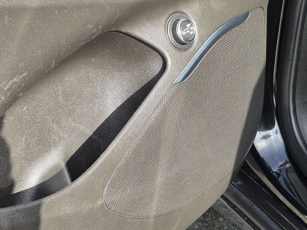 Used 2024 Buick Enclave Essence FWD image 26
