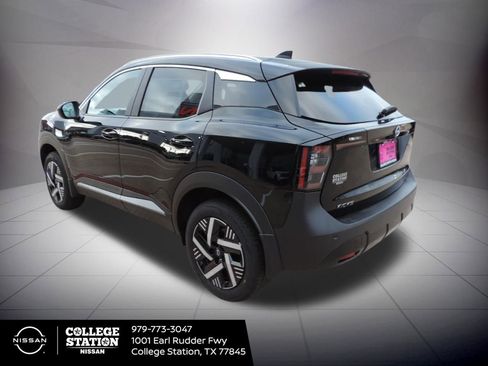 New 2026 Nissan Kicks SV image 6