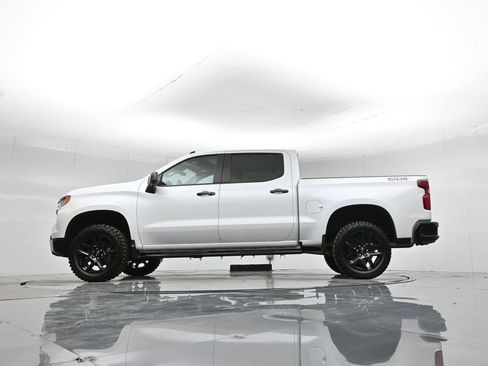 Used 2024 Chevrolet Silverado 1500 LT Trail Boss w/ LT Trail Boss Premium Package image 56