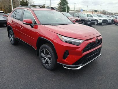 New 2025 Toyota RAV4 SE