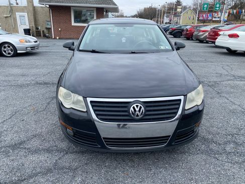 Used 2010 Volkswagen Passat Komfort image 7