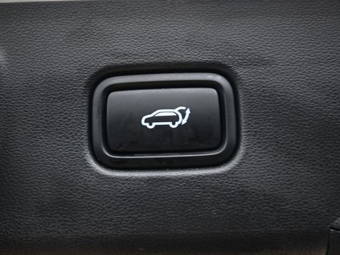 Used 2022 Hyundai Tucson SEL w/ Convenience Package FWD image 17