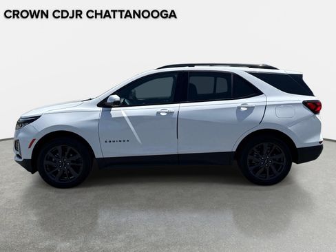 Used 2024 Chevrolet Equinox RS w/ RS Leather Package AWD/4WD image 8