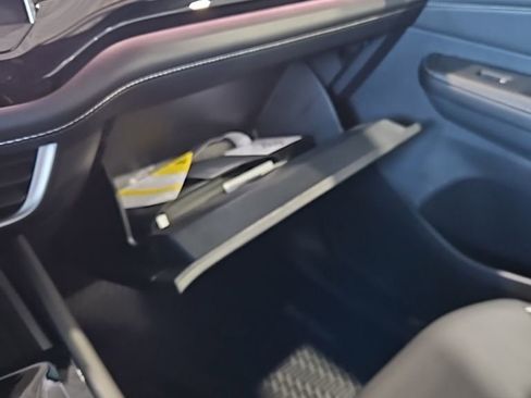 New 2026 Volkswagen Atlas Cross Sport SEL Premium R-Line image 30