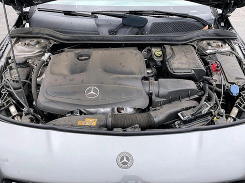 Used 2018 Mercedes-Benz CLA 250 image 10