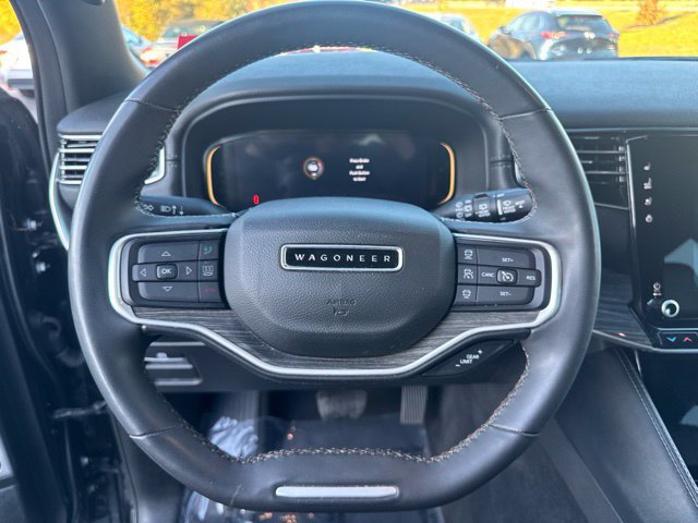 Used 2022 Jeep Wagoneer Series III AWD/4WD image 23