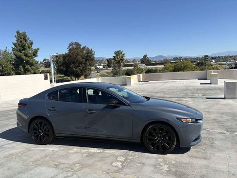 Used 2024 MAZDA MAZDA3 s image 33