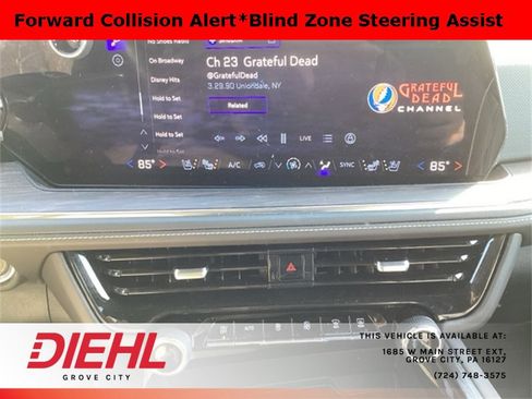 Used 2025 Chevrolet Suburban Premier image 24