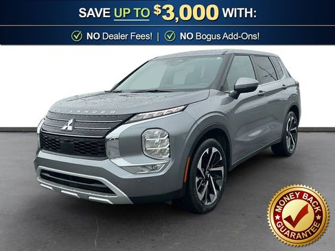 Used 2023 Mitsubishi Outlander SE FWD image 1