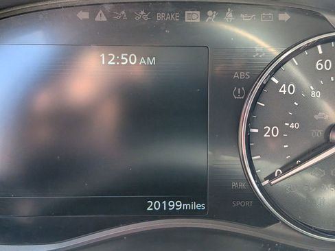 Used 2024 Nissan Kicks SV image 20