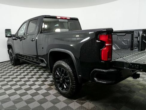 New 2026 Chevrolet Silverado 2500 High Country w/ Midnight Edition image 32