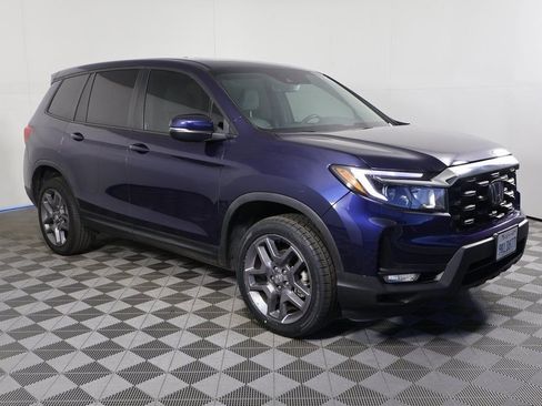Used 2023 Honda Passport EX-L image 3