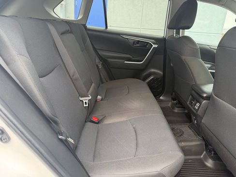 Used 2024 Toyota RAV4 LE AWD/4WD image 20