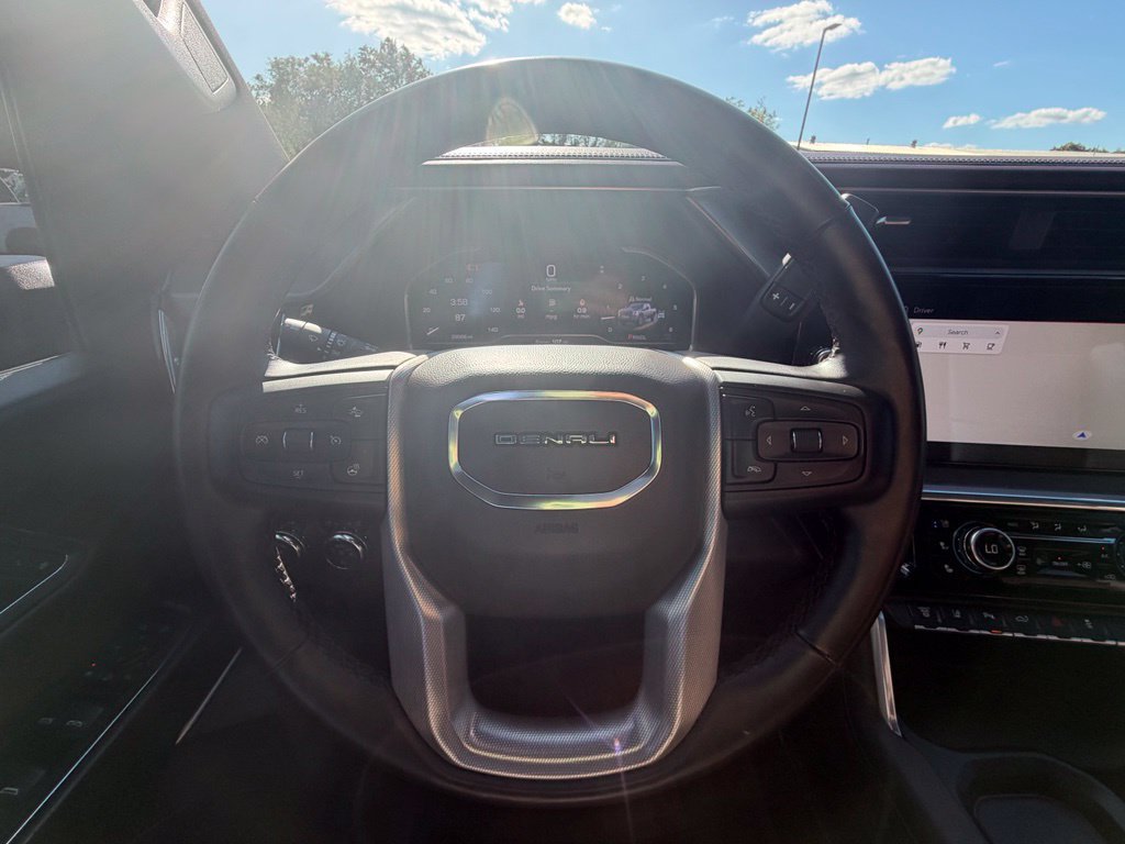 Used 2024 GMC Sierra 2500 Denali w/ Denali Reserve Package AWD/4WD image 10