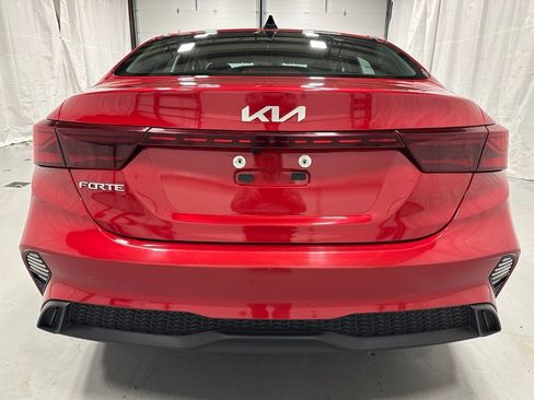 Used 2024 Kia Forte LXS image 6