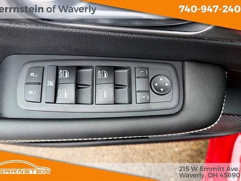 New 2026 Chrysler Pacifica Select image 14