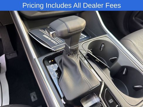 New 2026 Kia Carnival EX FWD image 6