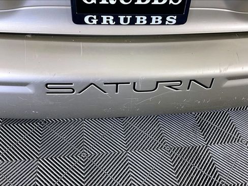 Used 2002 Saturn S-Series SL1 FWD image 30