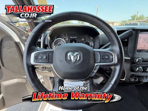 Used 2024 RAM 3500 Big Horn AWD/4WD image 16