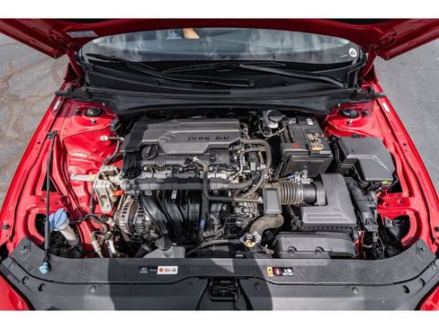 Used 2024 Hyundai Elantra Limited FWD image 31