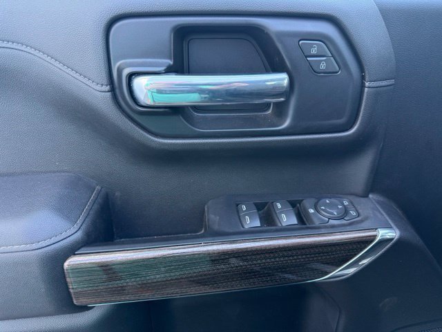 Certified 2022 Chevrolet Silverado 1500 RST w/ LPO, Blackout Package AWD/4WD image 36