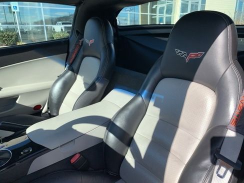 Used 2008 Chevrolet Corvette Coupe w/ Preferred Equipment Group image 11