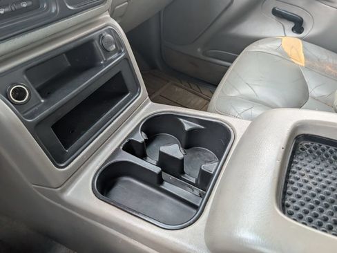 Used 2003 GMC Sierra 1500 SLT w/ Professional Package RWD image 21