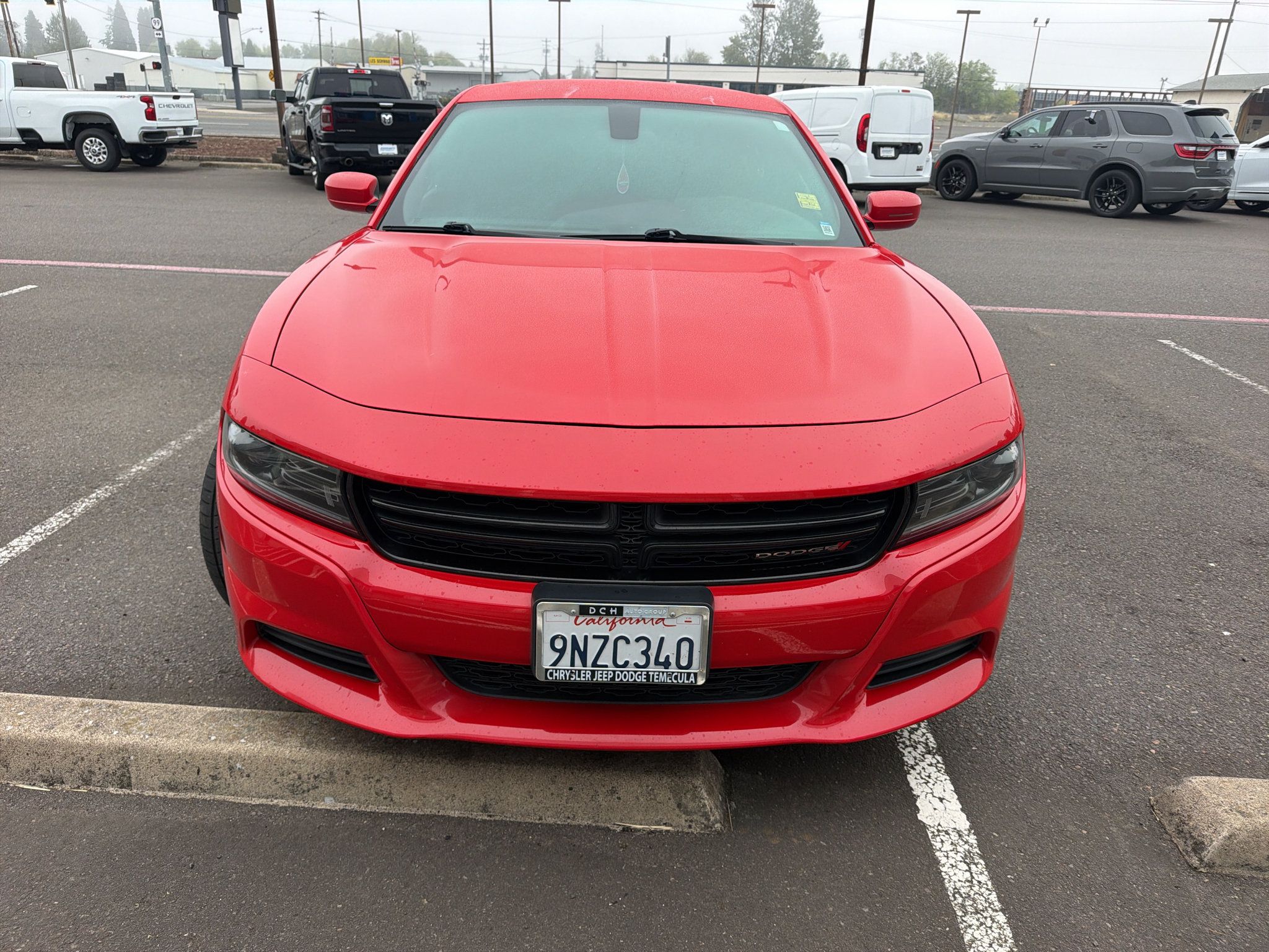 Used 2022 Dodge Charger SXT RWD image 2