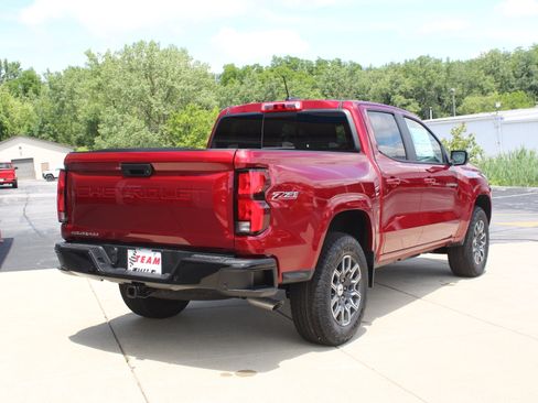 New 2026 Chevrolet Colorado Z71 w/ Technology Package AWD/4WD image 4