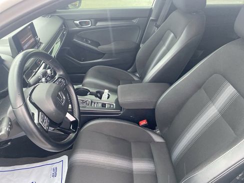 Used 2023 Honda Civic Sport image 9