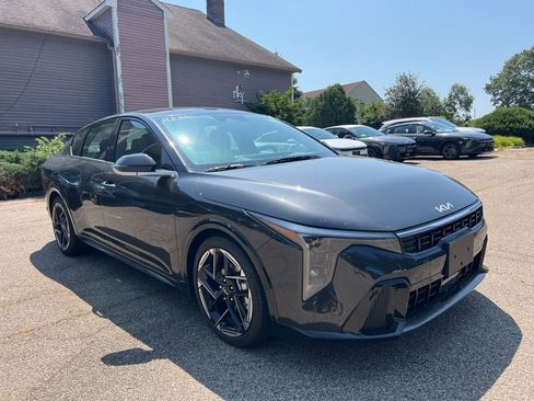 New 2025 Kia K4 GT-Line w/ GT-Line Sunroof Package image 5