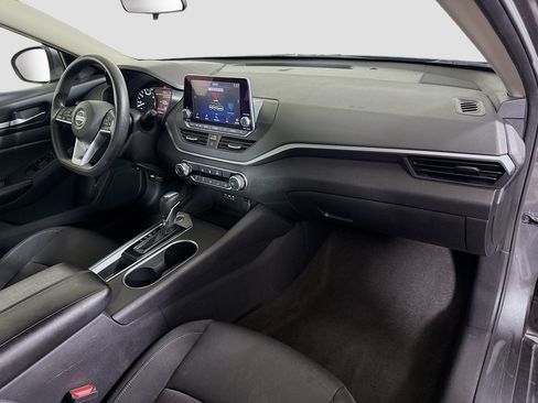 Used 2022 Nissan Altima 2.5 SV FWD image 30