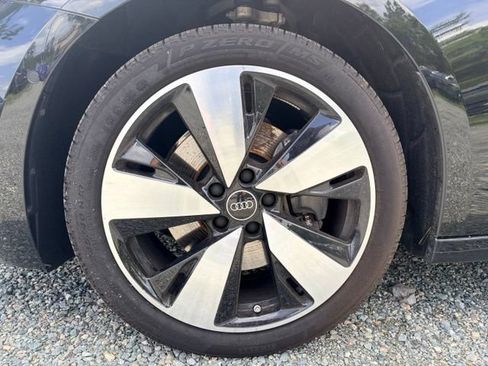 Used 2025 Audi A5 2.0T Premium Plus AWD/4WD image 5