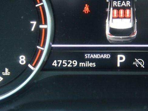 Used 2023 Nissan Rogue S image 29