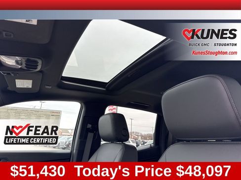 New 2026 GMC Canyon Elevation w/ Convenience Package image 36